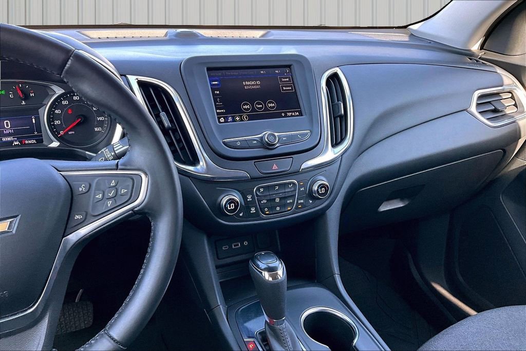 Used 2021 Chevrolet Equinox LT FWD image 3
