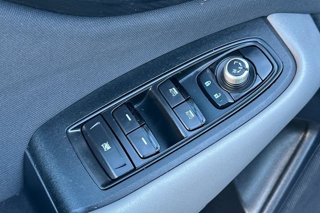 Used 2020 Subaru Outback Premium AWD/4WD image 12
