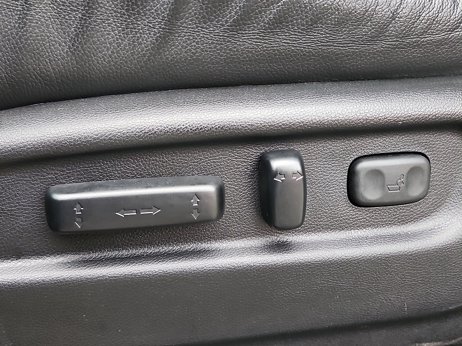 Used 2023 Honda Passport EX-L image 27