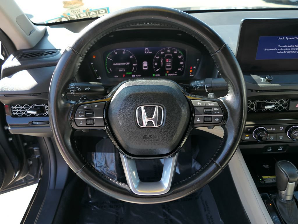 Used 2024 Honda Accord Touring image 17