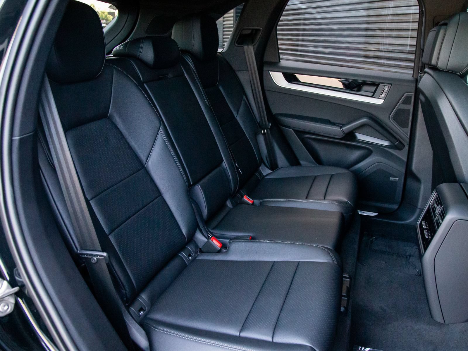 New 2026 Porsche Cayenne AWD/4WD image 24