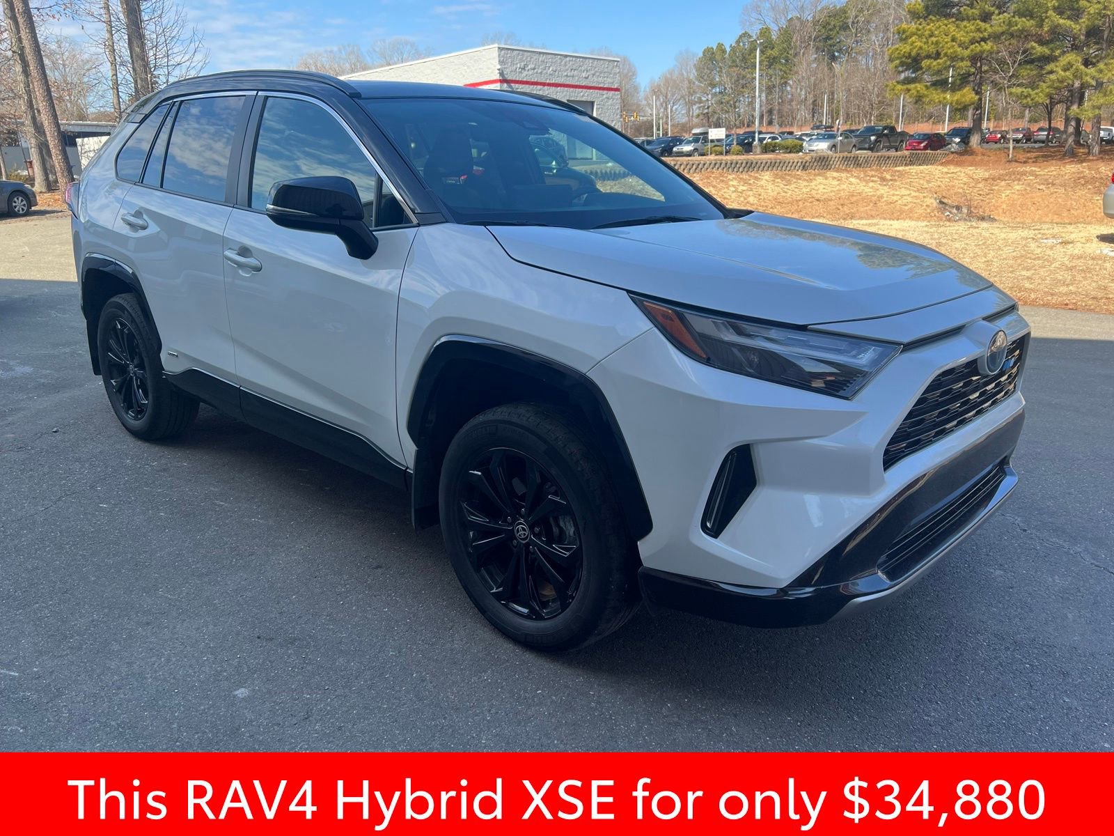 Used 2024 Toyota RAV4 XSE image 31