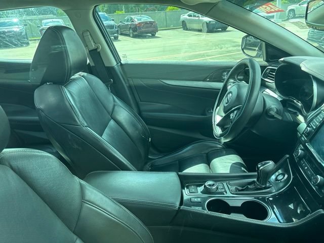 Used 2016 Nissan Maxima 3.5 SL FWD image 15