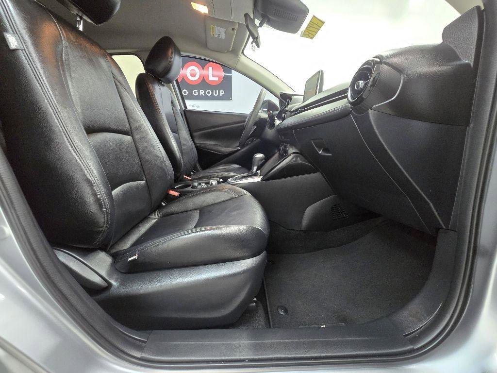 Used 2016 Scion iA FWD image 21