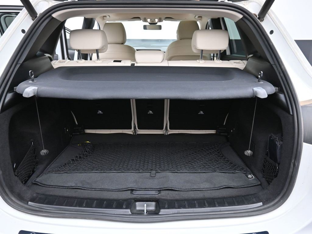 Used 2021 Mercedes-Benz GLA 250 image 2