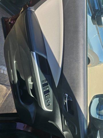 Used 2015 Honda CR-V Touring image 18