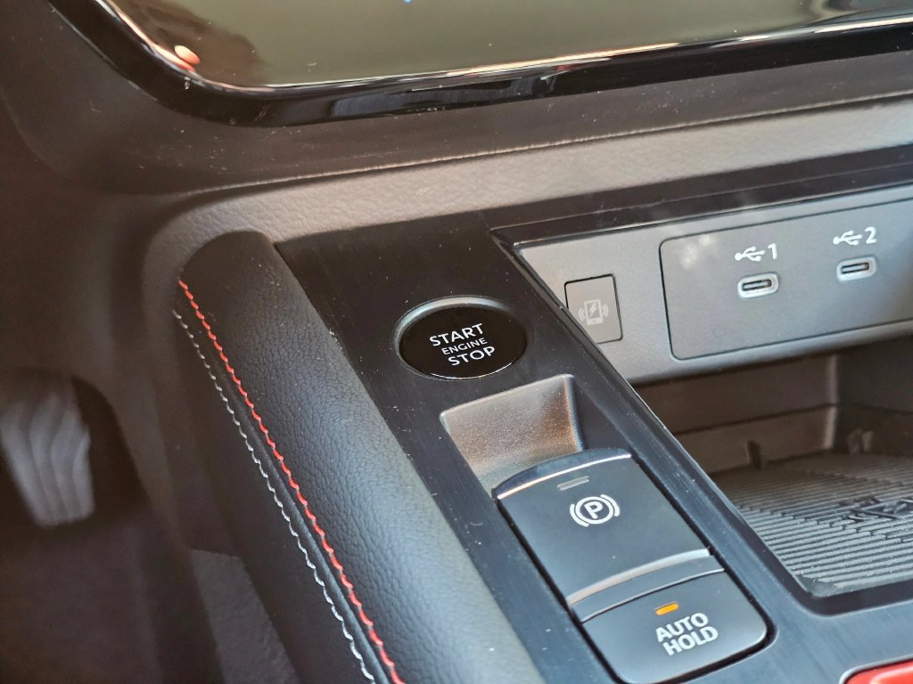 New 2027 Nissan Kicks SR AWD/4WD image 25