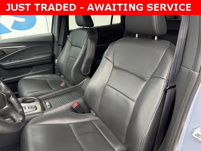 Used 2023 Honda Passport EX-L image 11