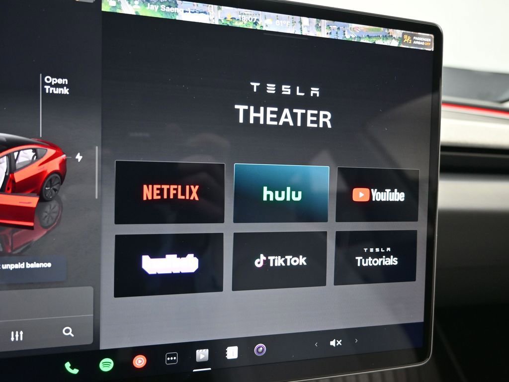 Used 2025 Tesla Model 3 Long Range image 17