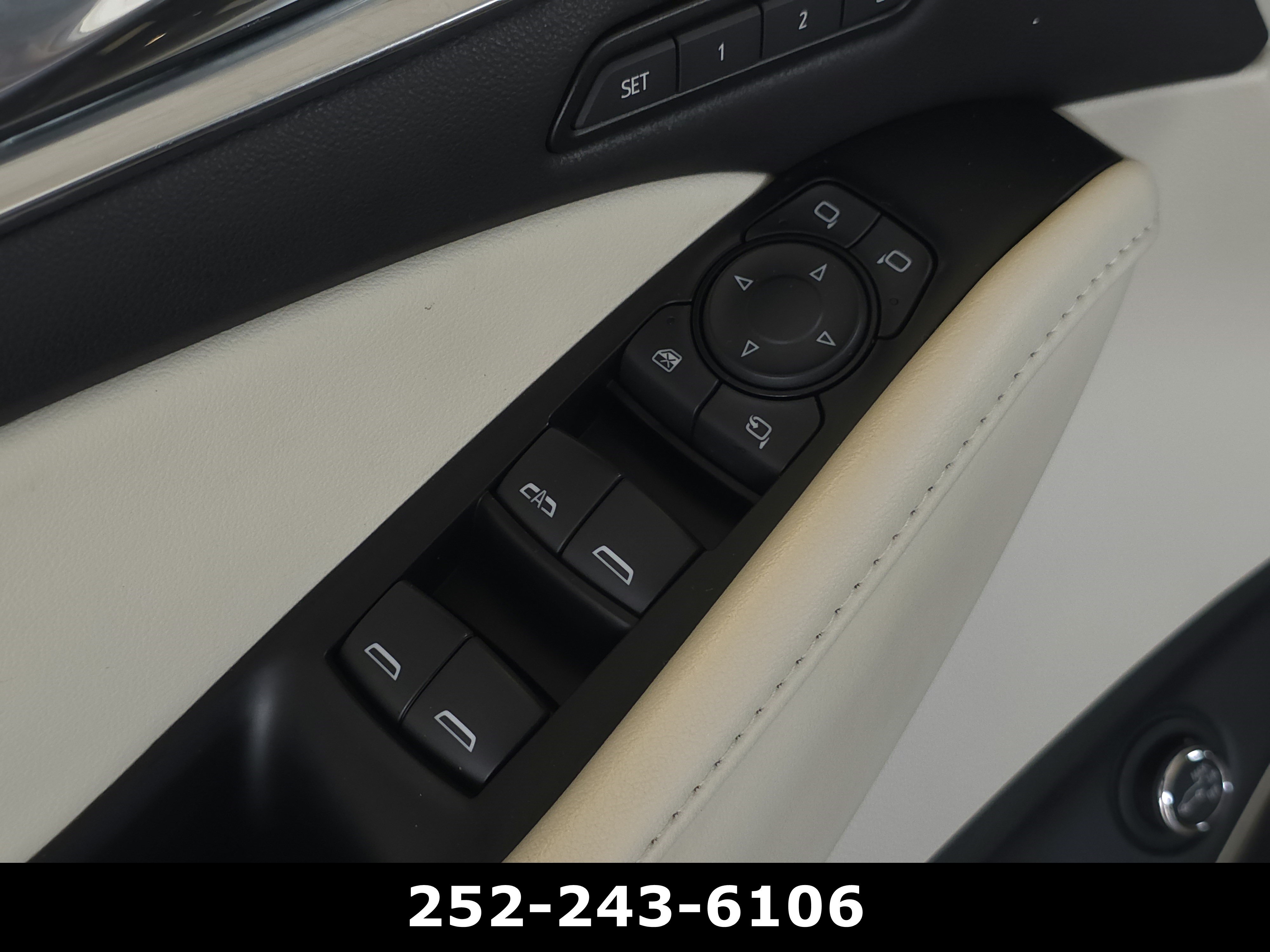 Used 2023 Buick Enclave Premium w/ Experience Buick Package FWD image 29
