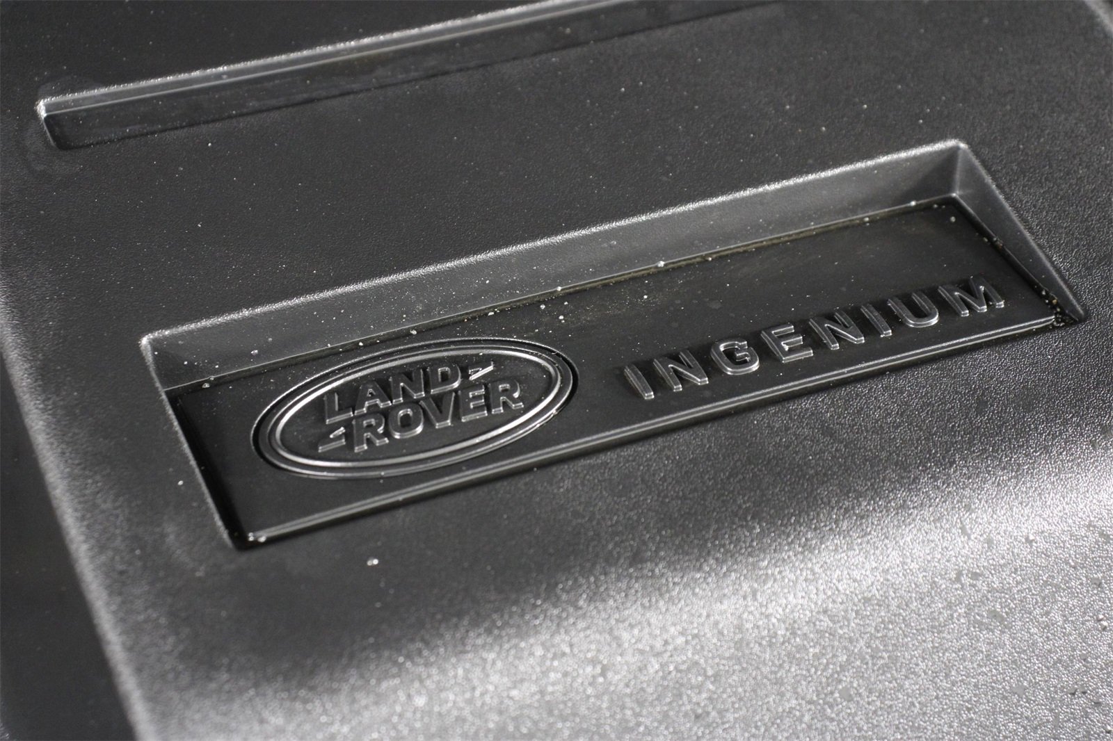 Used 2022 Land Rover Defender 110 X-Dynamic SE image 25