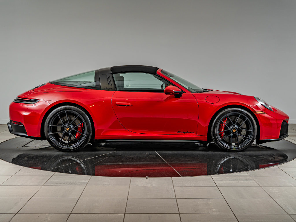 Used 2026 Porsche 911 Targa 4 GTS AWD/4WD image 9