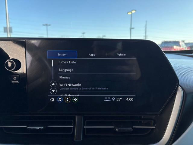 Used 2025 Chevrolet Trax LS w/ LS Convenience Package image 16