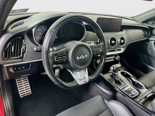 Used 2022 Kia Stinger GT-Line w/ Sun & Sound Package AWD/4WD image 11