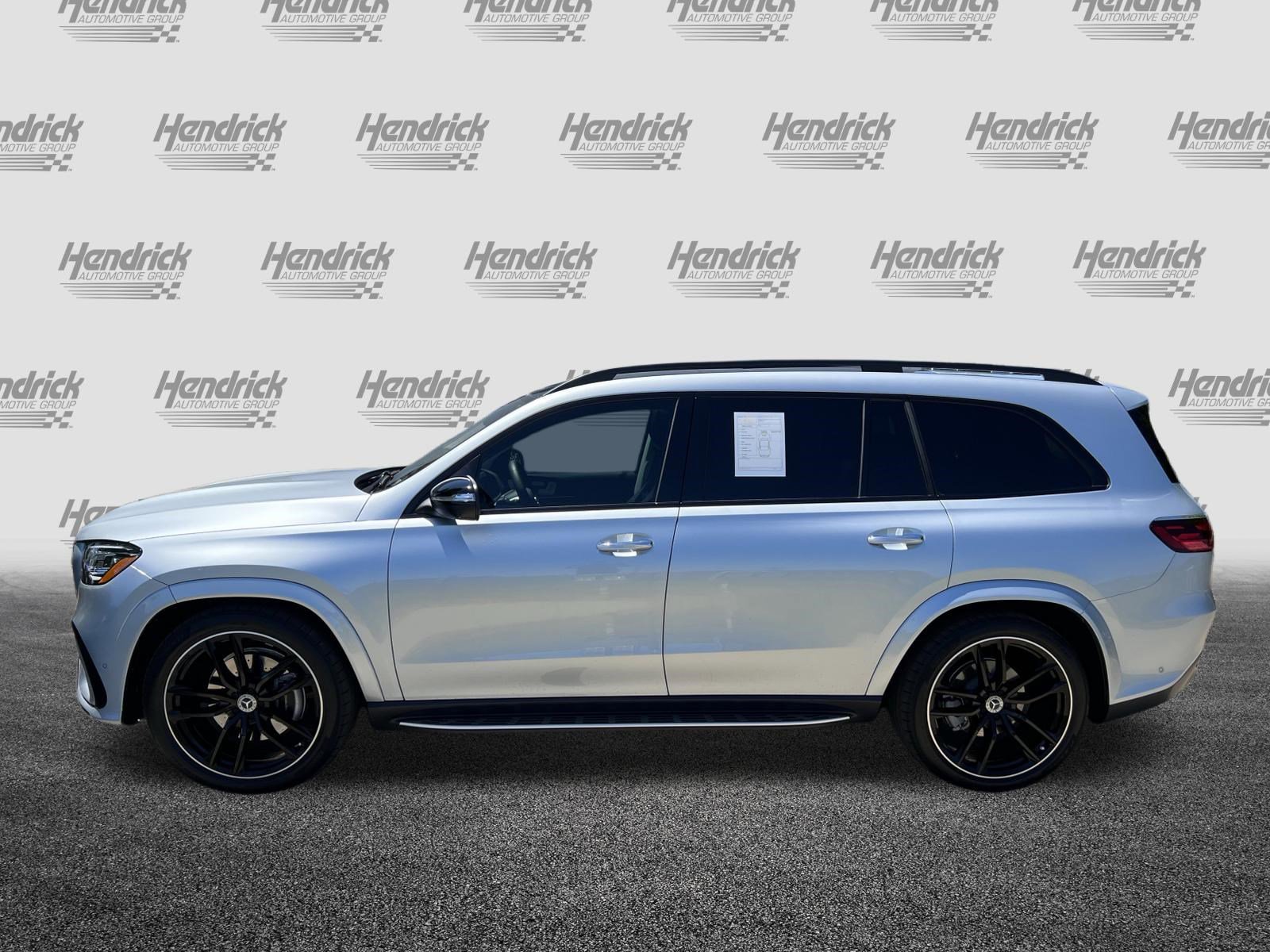 Used 2026 Mercedes-Benz GLS 580 4MATIC image 6
