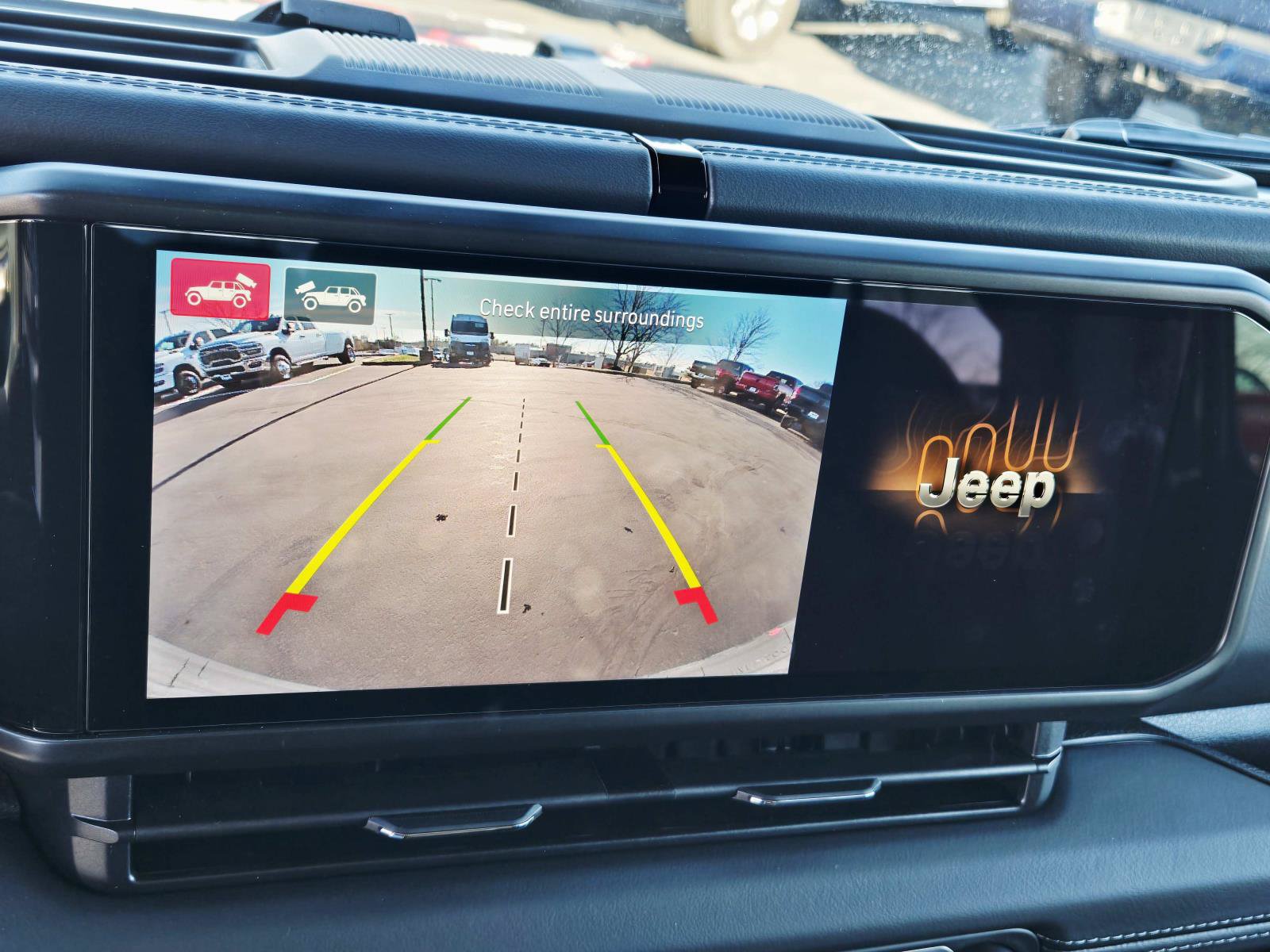 New 2026 Jeep Wrangler Unlimited Sahara AWD/4WD image 30