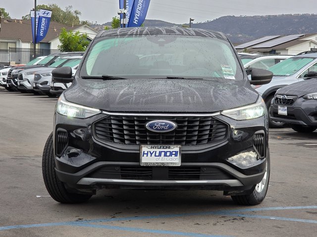 Used 2023 Ford Escape Active image 3