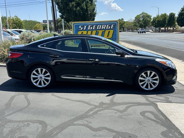 Used 2013 Hyundai Azera w/ Technology Pkg FWD image 2
