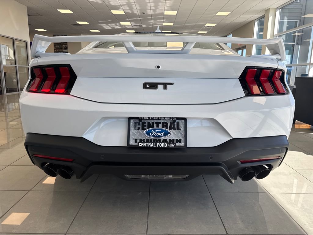 New 2026 Ford Mustang GT Premium w/ GT Performance Package RWD image 8