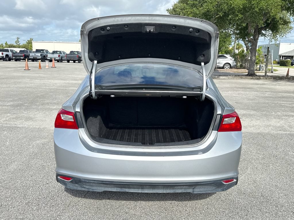 Used 2018 Chevrolet Malibu LT FWD image 27
