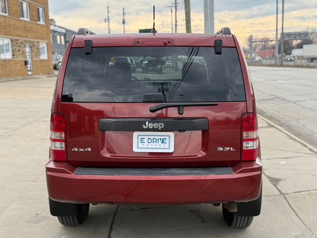 Used 2008 Jeep Liberty Sport w/ Popular Equipment Group image 7