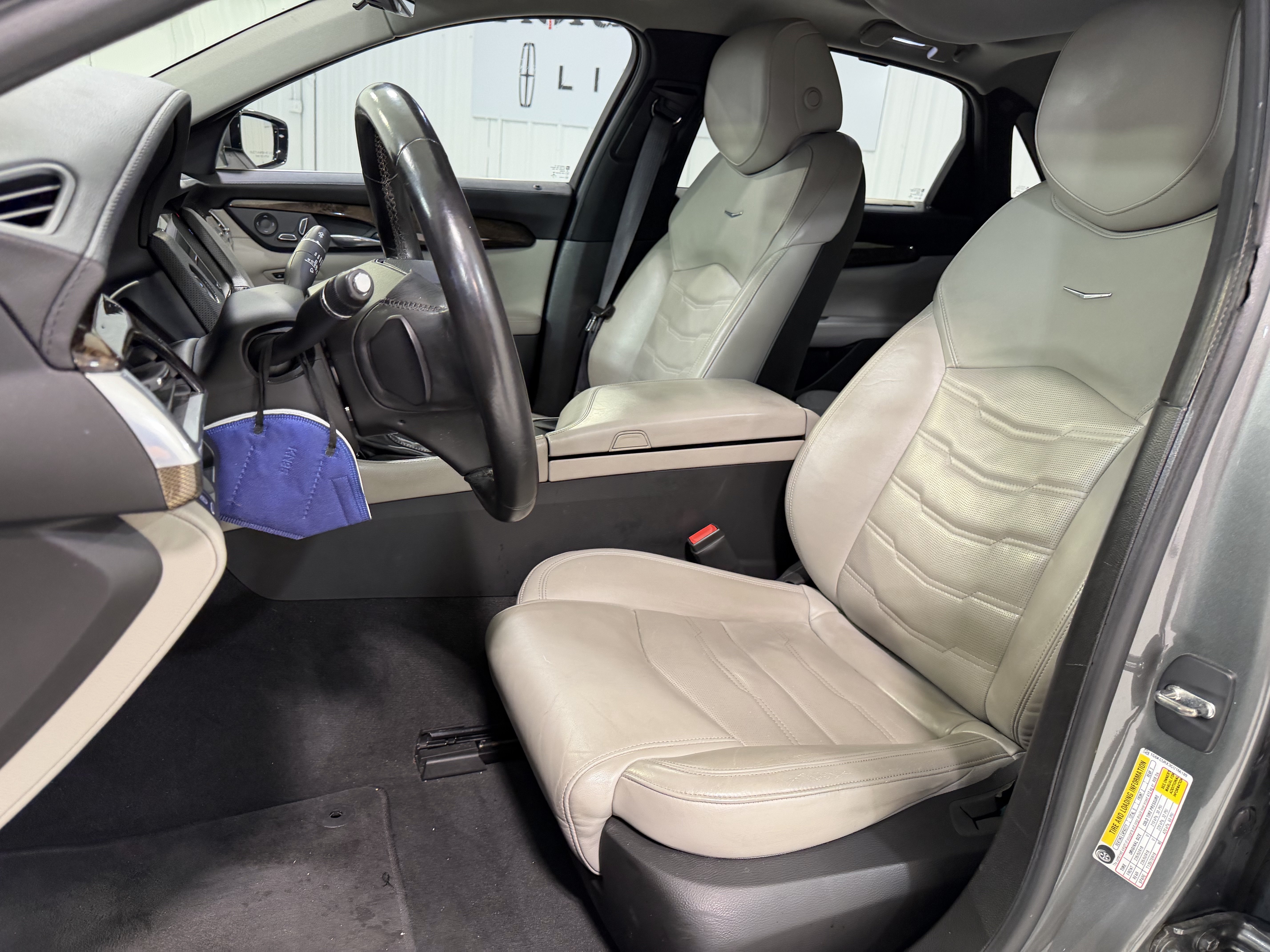 Used 2016 Cadillac CT6 Luxury RWD image 9