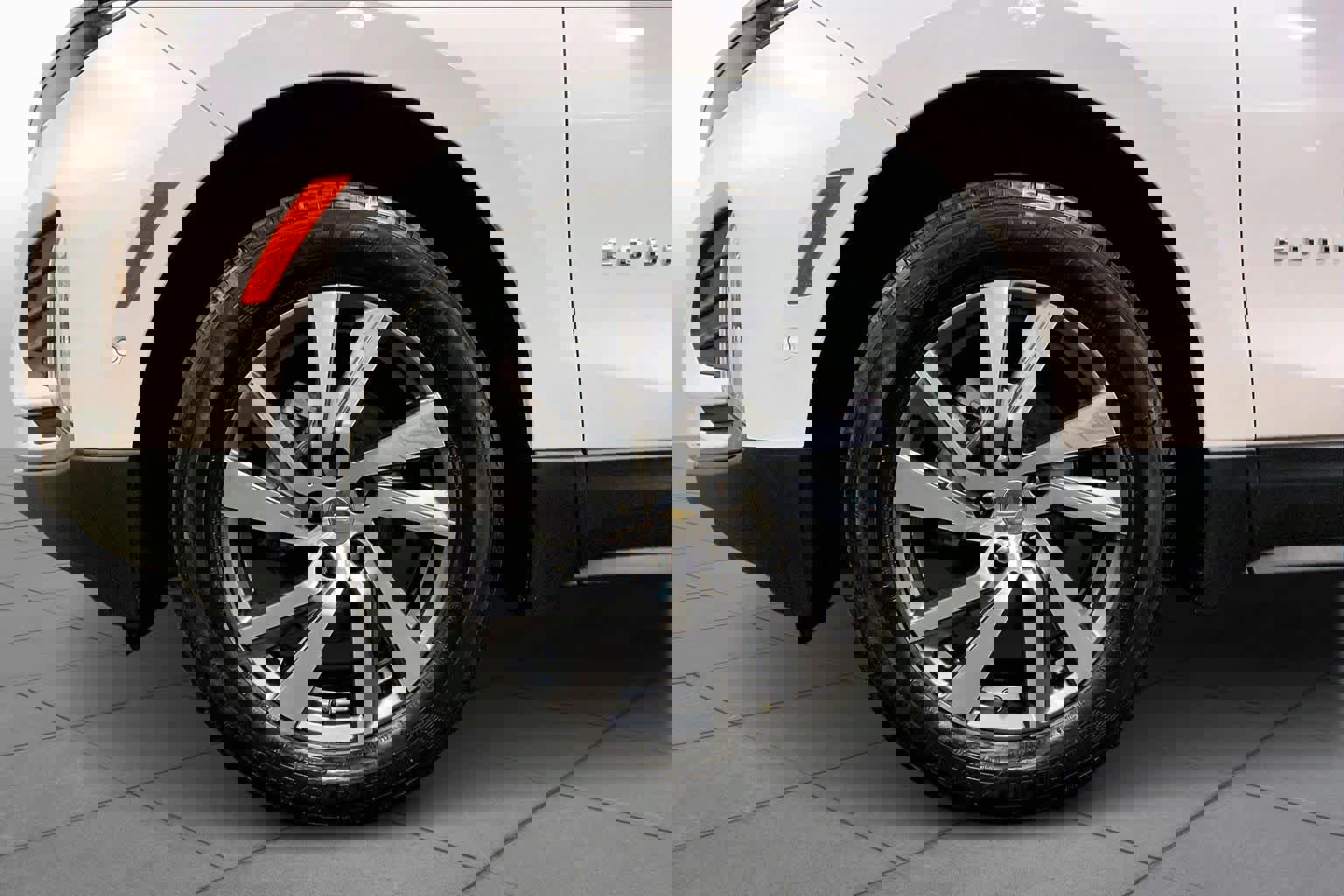 Used 2022 Chevrolet Equinox Premier image 10