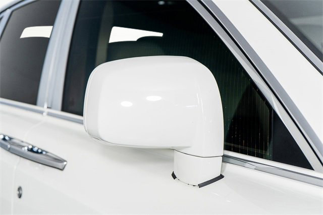 Used 2016 Rolls-Royce Phantom Sedan image 26