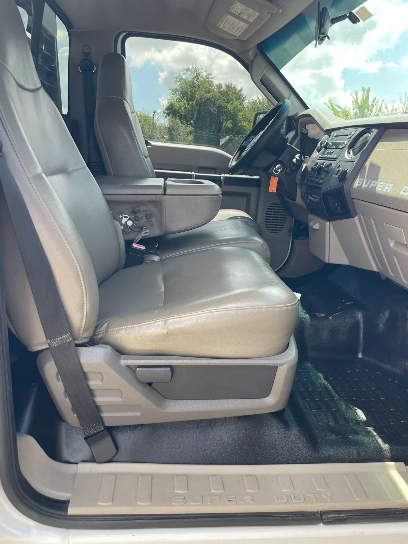 Used 2010 Ford F350 XLT RWD image 18