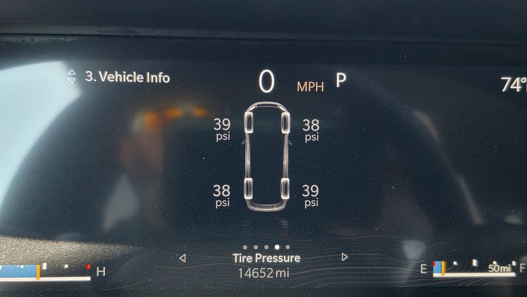 Used 2024 Jeep Grand Cherokee L Laredo AWD/4WD image 27