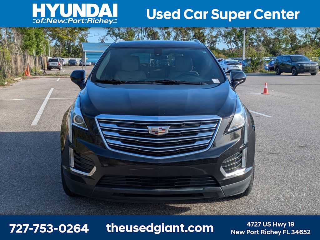 Used 2017 Cadillac XT5 FWD image 8