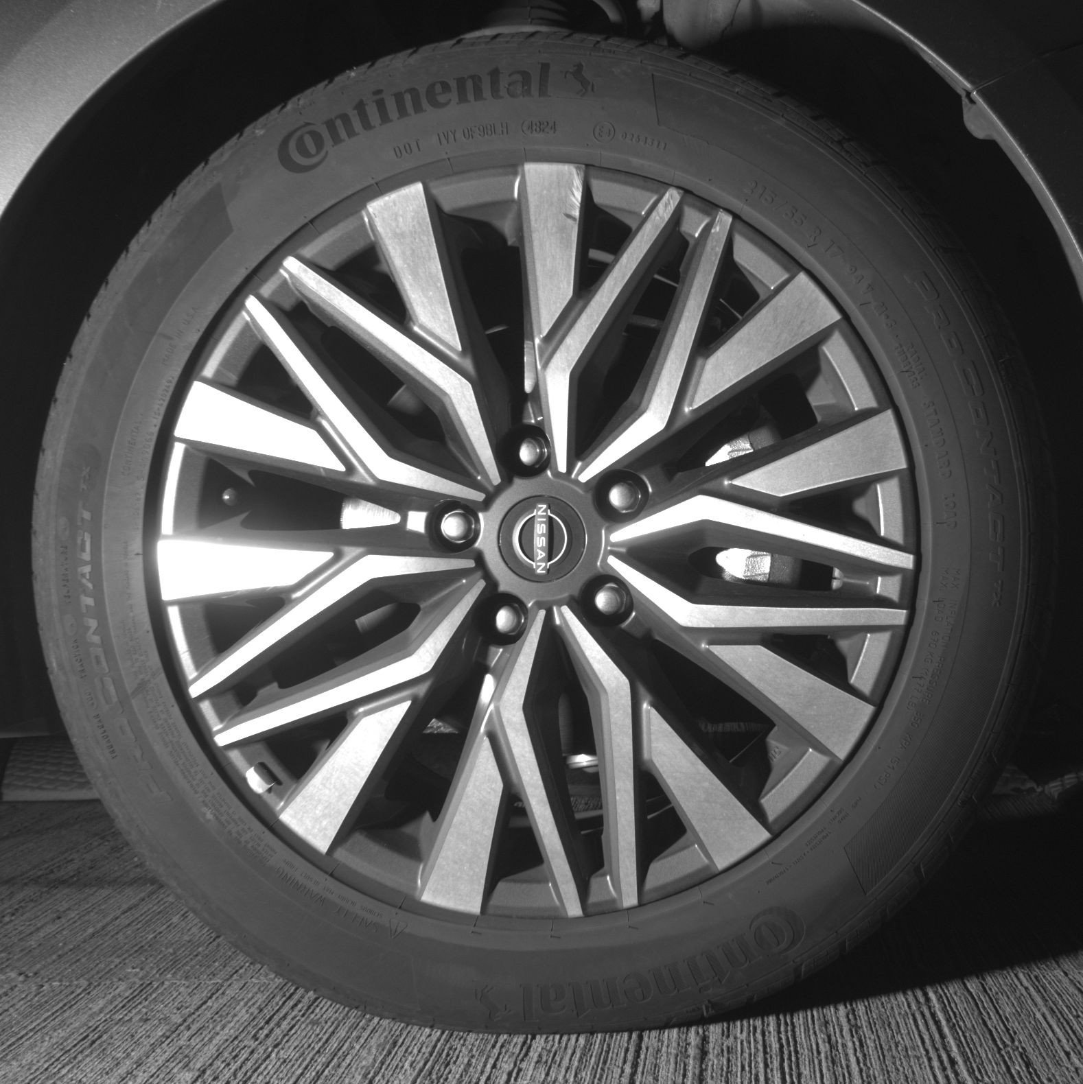 Used 2025 Nissan Altima 2.5 SV image 13