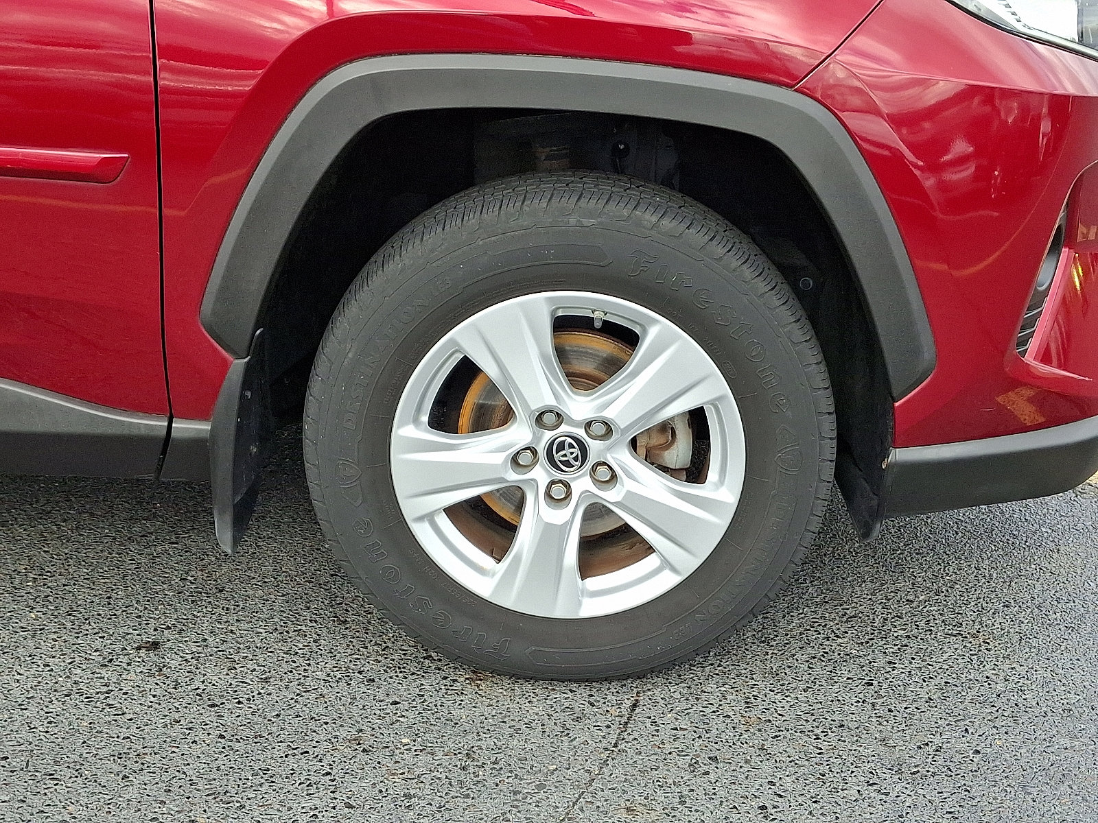 Used 2019 Toyota RAV4 XLE image 8