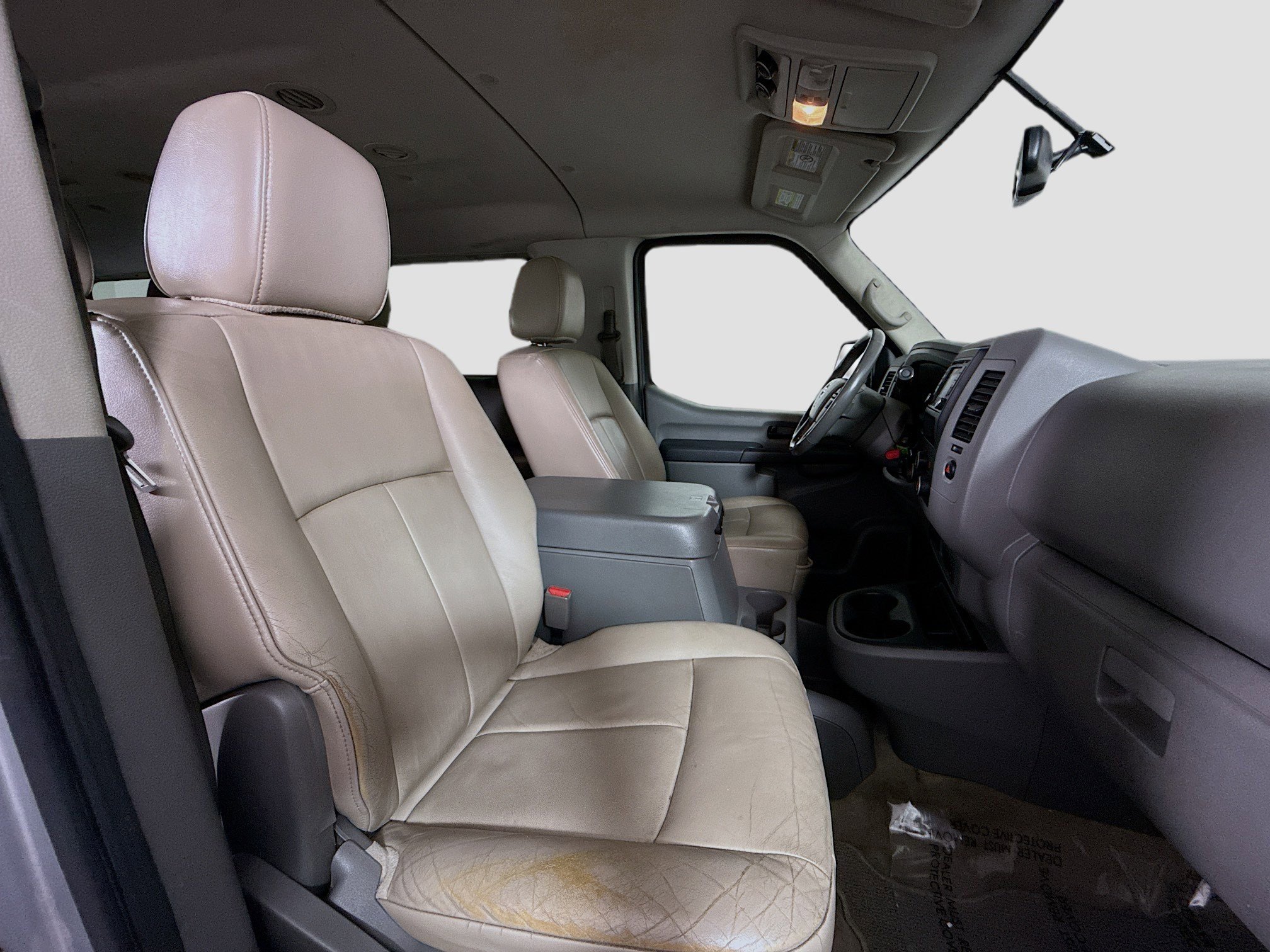 Used 2018 Nissan NV 3500 SL image 27