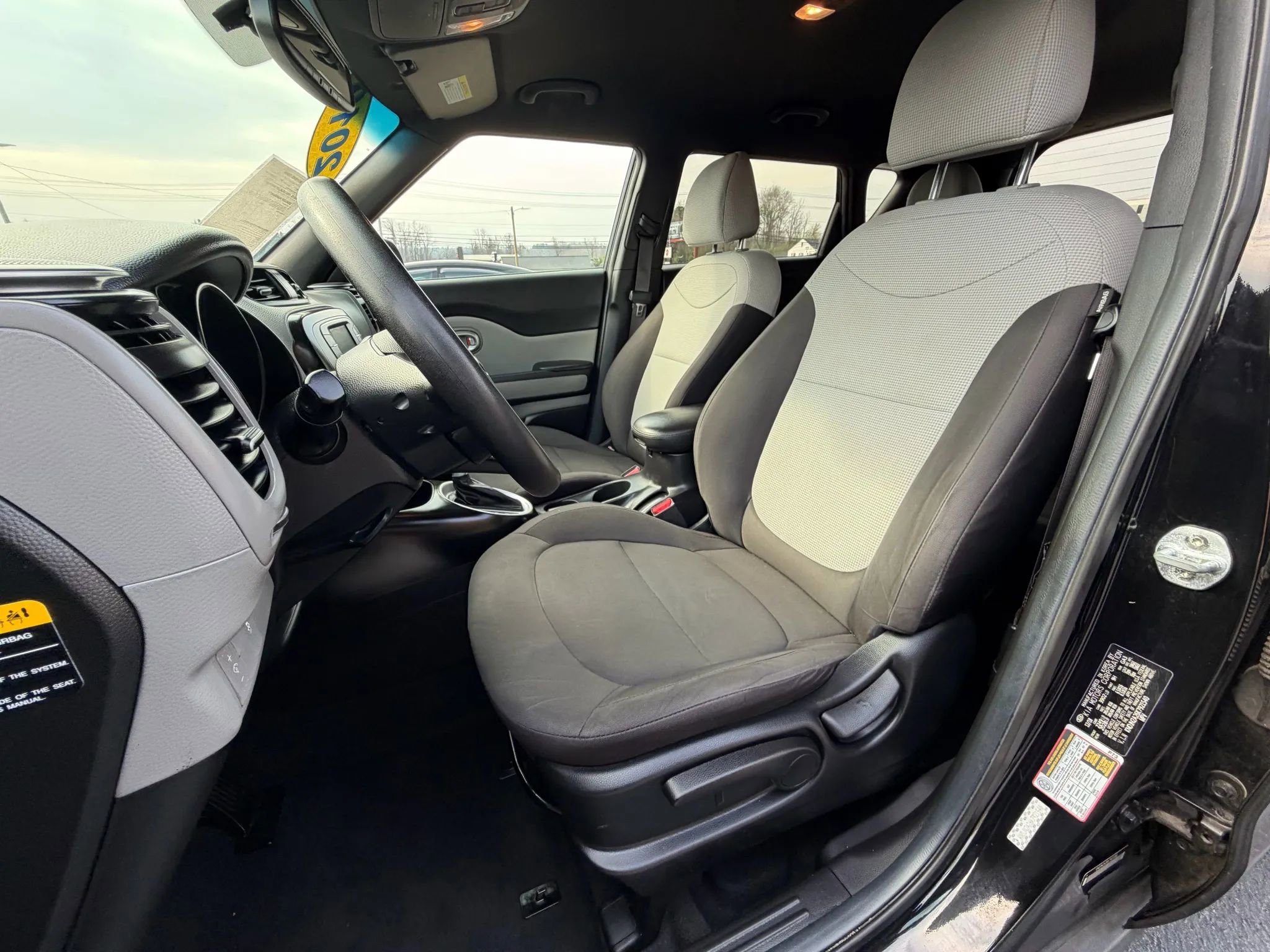 Used 2019 Kia Soul EV image 16