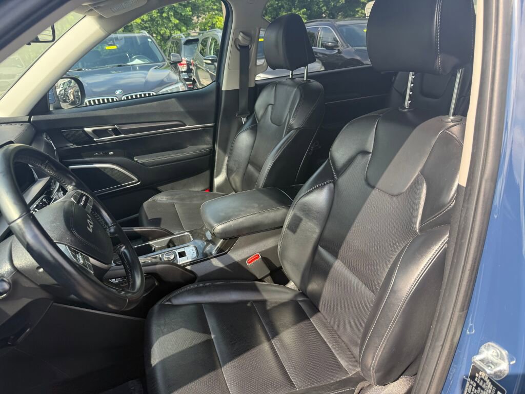 Used 2024 Kia Telluride S w/ S Sunroof Package image 11