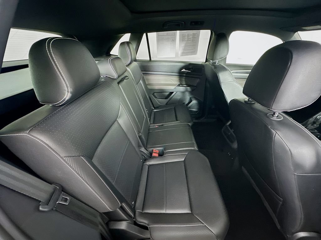 Used 2021 Volkswagen Atlas Cross Sport SEL AWD/4WD image 35
