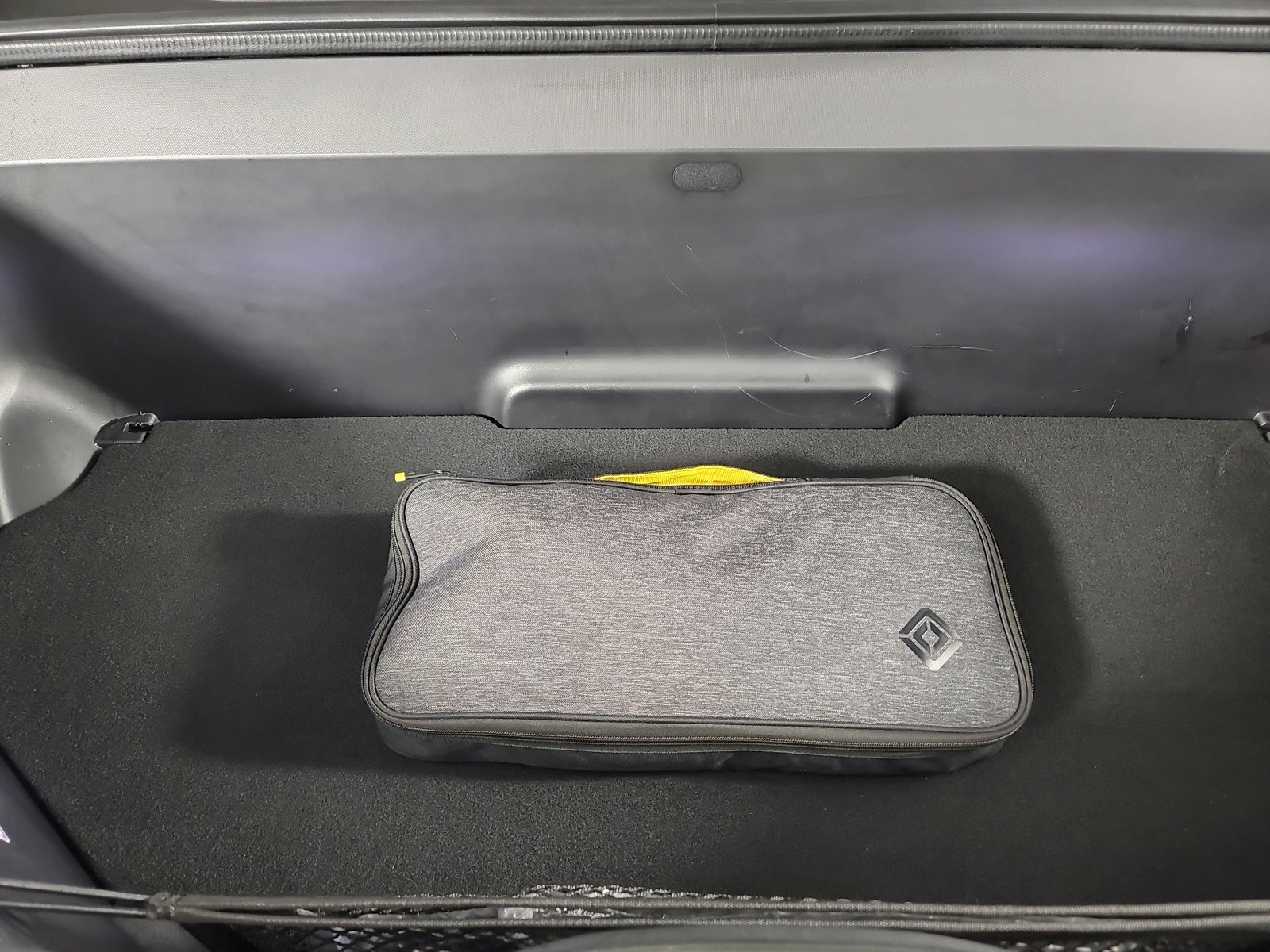 Used 2022 Rivian R1S Launch Edition image 14