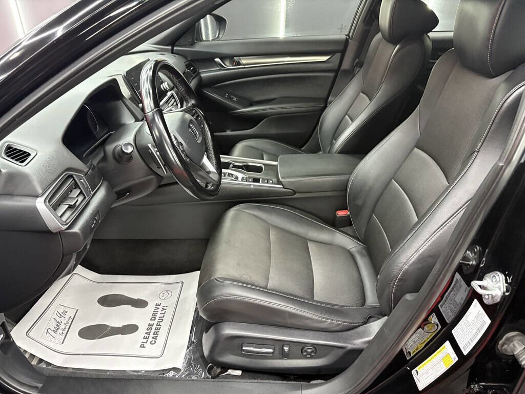 Used 2022 Honda Accord Sport image 9
