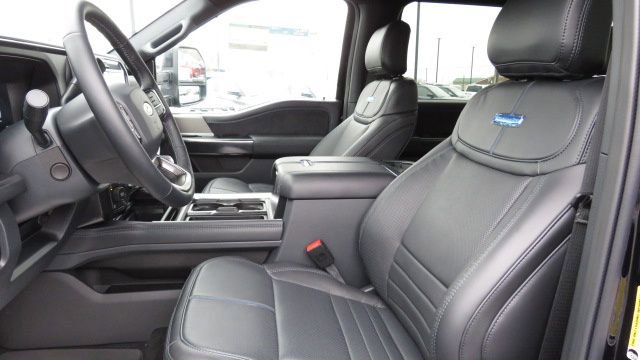 New 2026 Ford F250 Platinum image 4