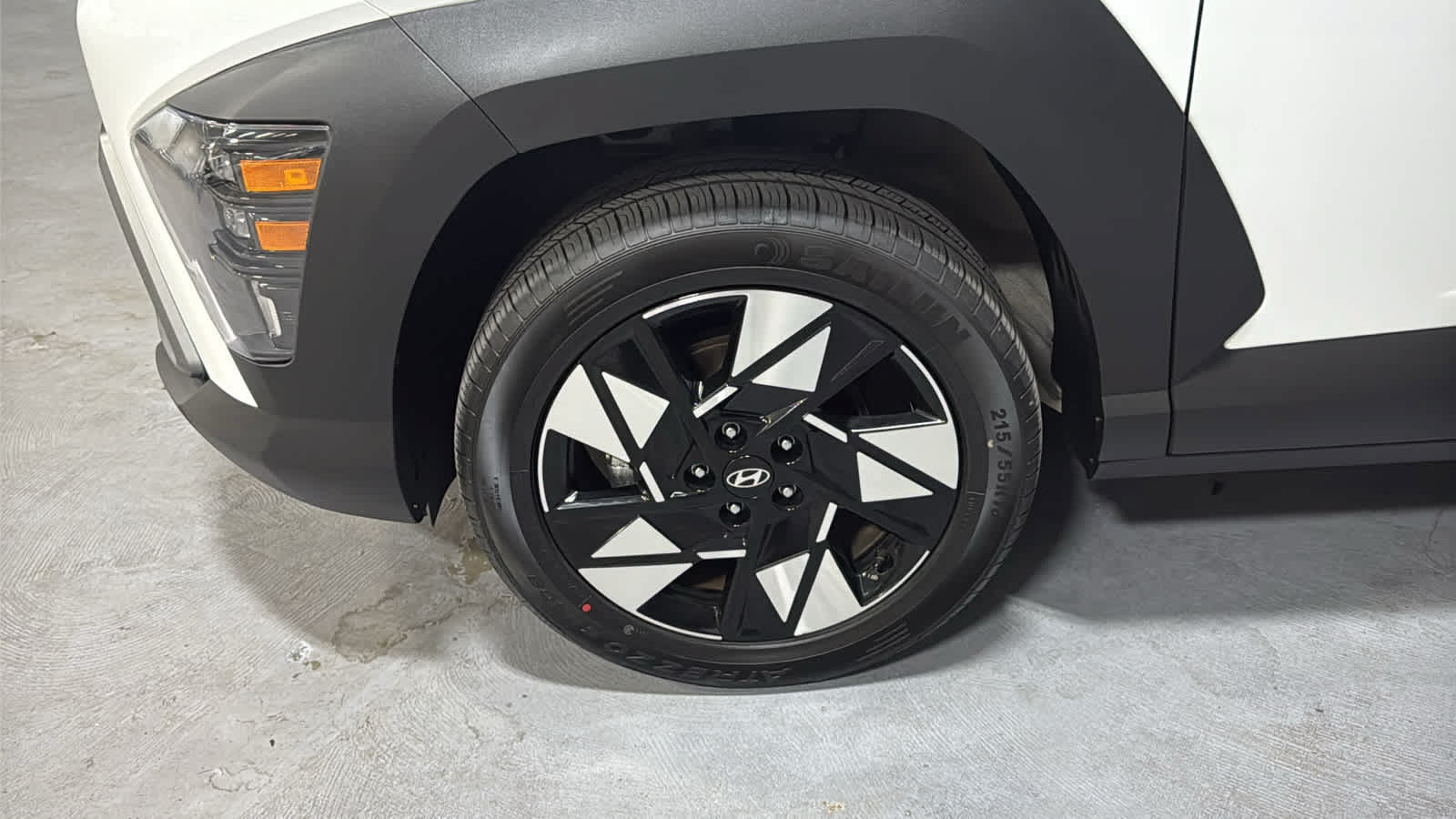 Used 2024 Hyundai Kona SEL AWD/4WD image 7