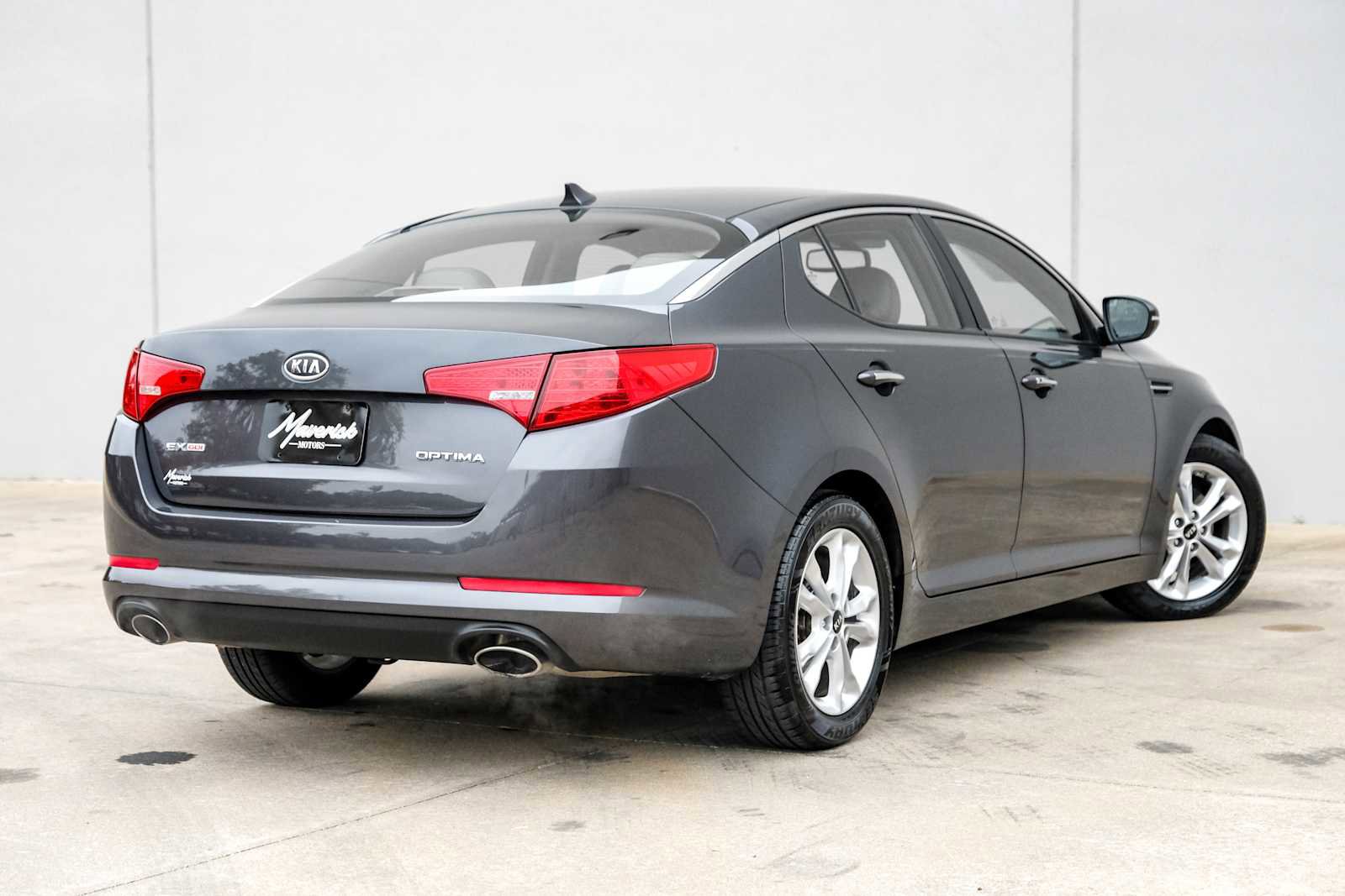Used 2011 Kia Optima EX image 8
