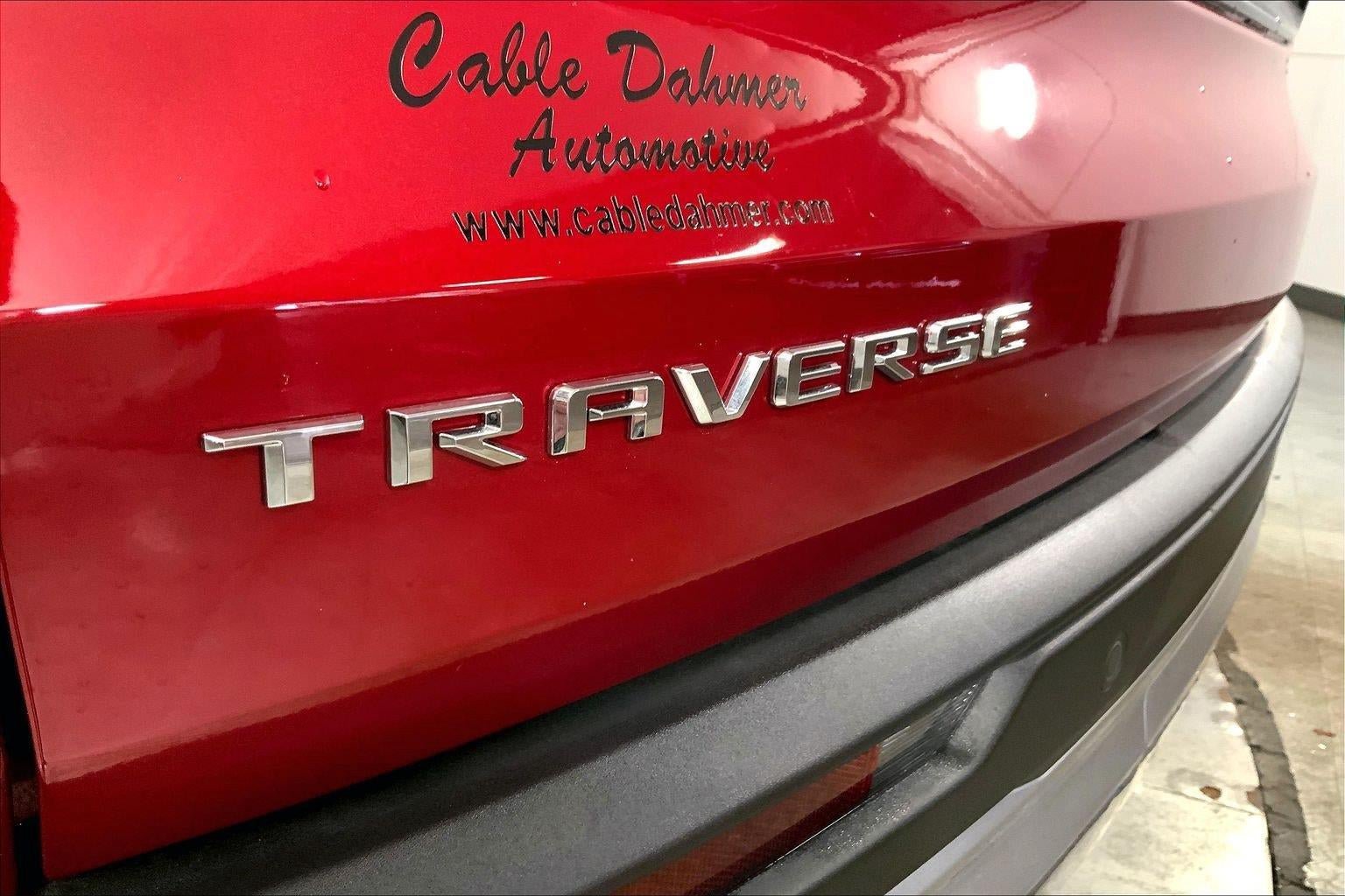 Used 2026 Chevrolet Traverse LT w/ Driver Confidence Package FWD image 8
