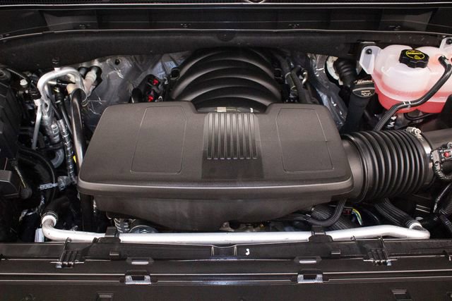 Certified 2025 Cadillac Escalade Premium Luxury w/ Touring Package image 3