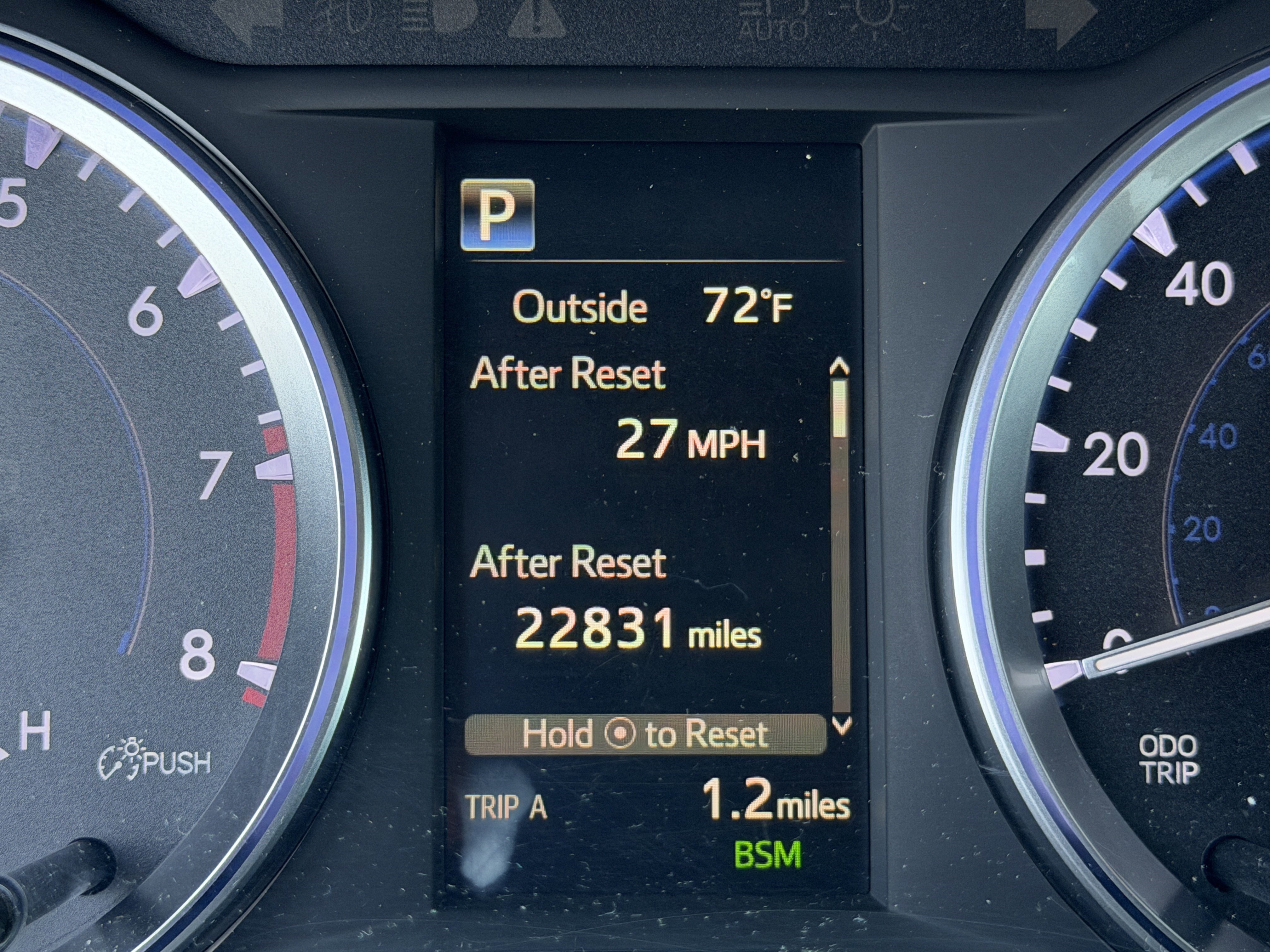 Used 2018 Toyota Highlander XLE FWD image 22