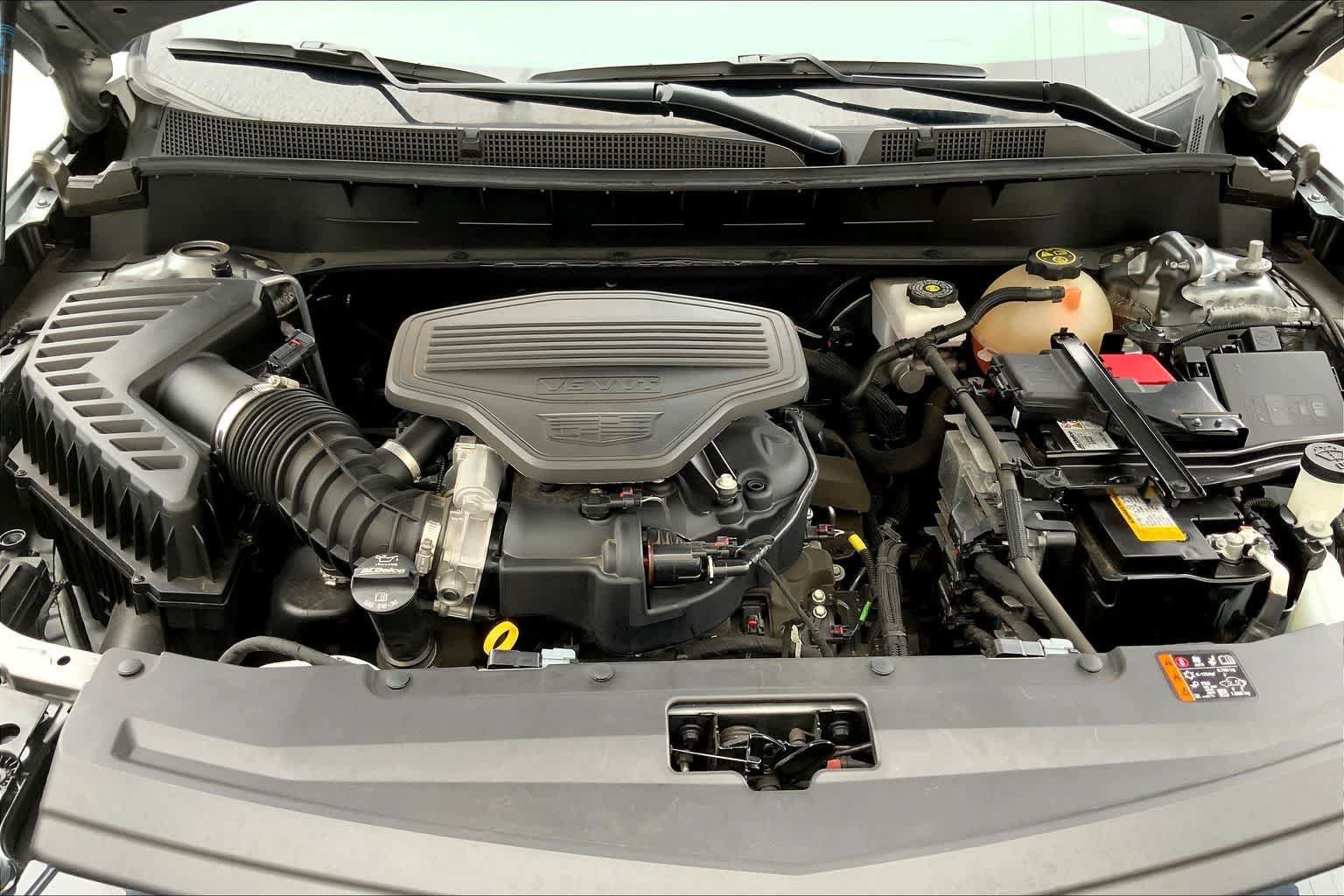 Used 2024 Cadillac XT6 Premium Luxury FWD image 9