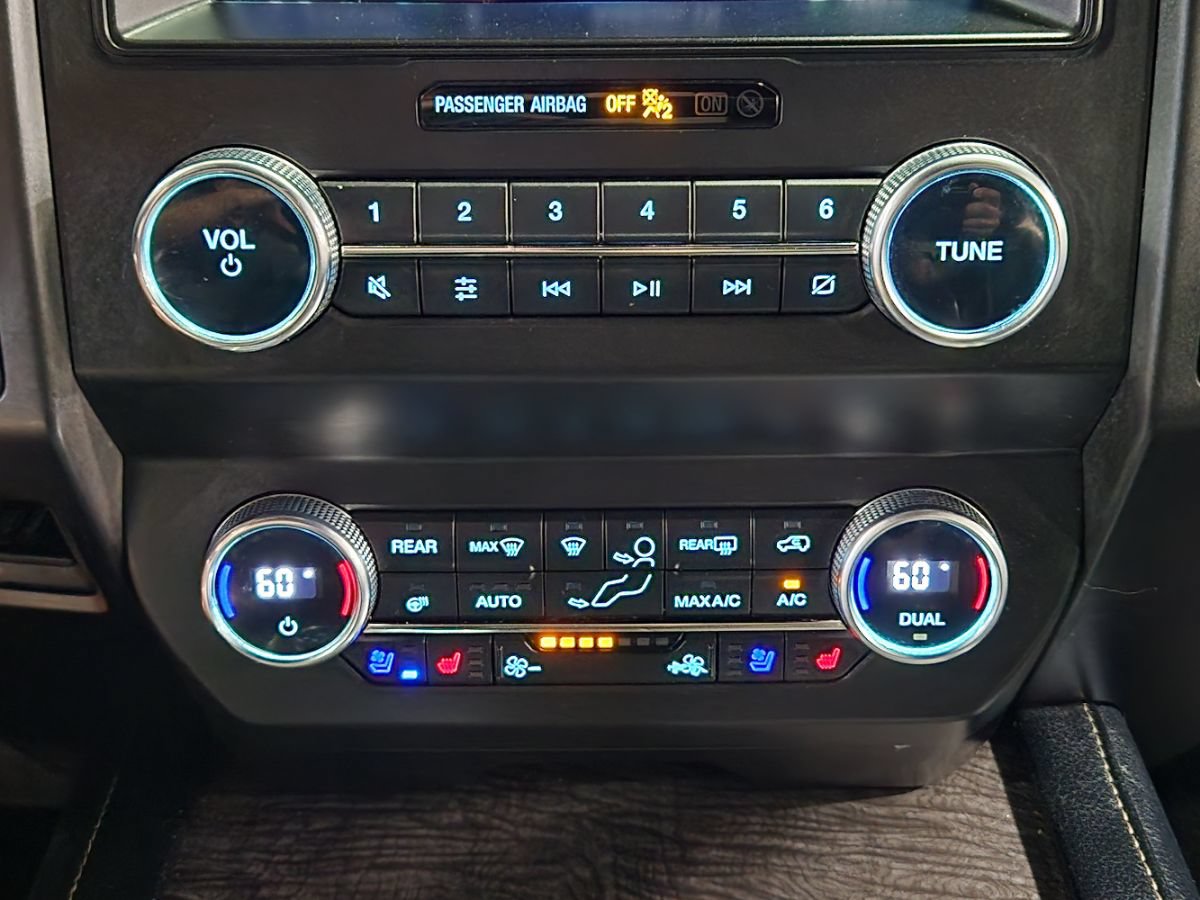Used 2021 Ford Expedition Max Limited RWD image 38