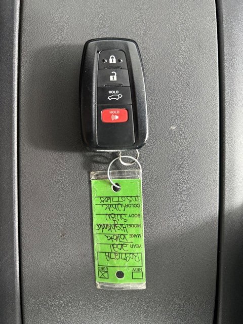 Used 2021 Toyota Highlander Platinum image 32