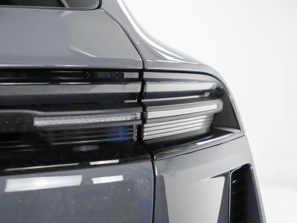 New 2025 Porsche Macan Turbo Electric image 12