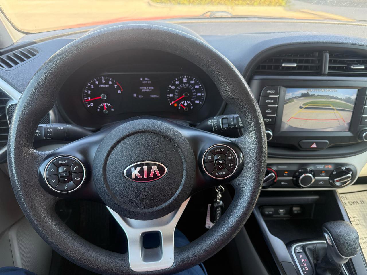 Used 2020 Kia Soul LX FWD image 16
